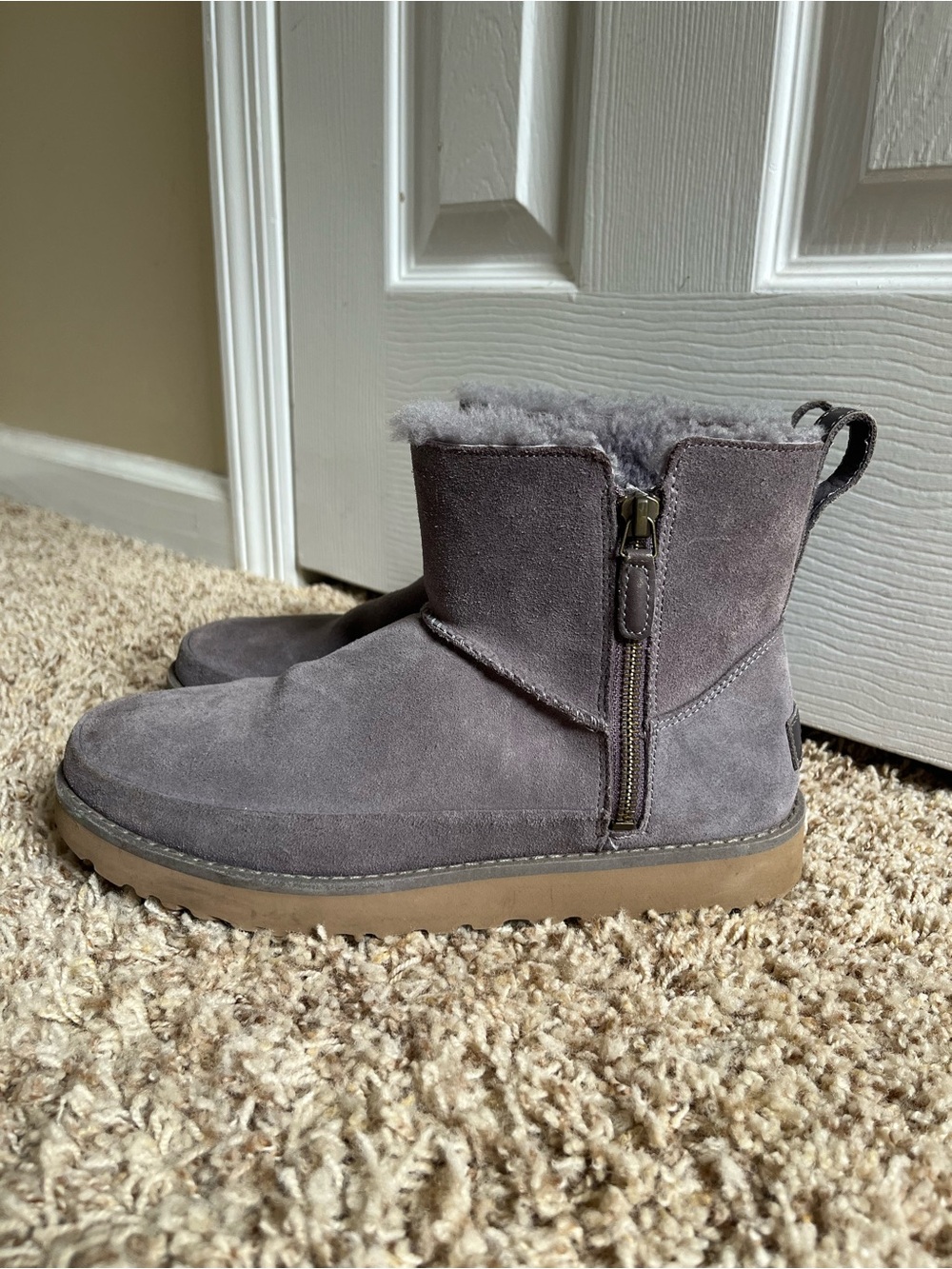 UGG Women's Short Suede Shearling-Lined Ankle Boots in Gray